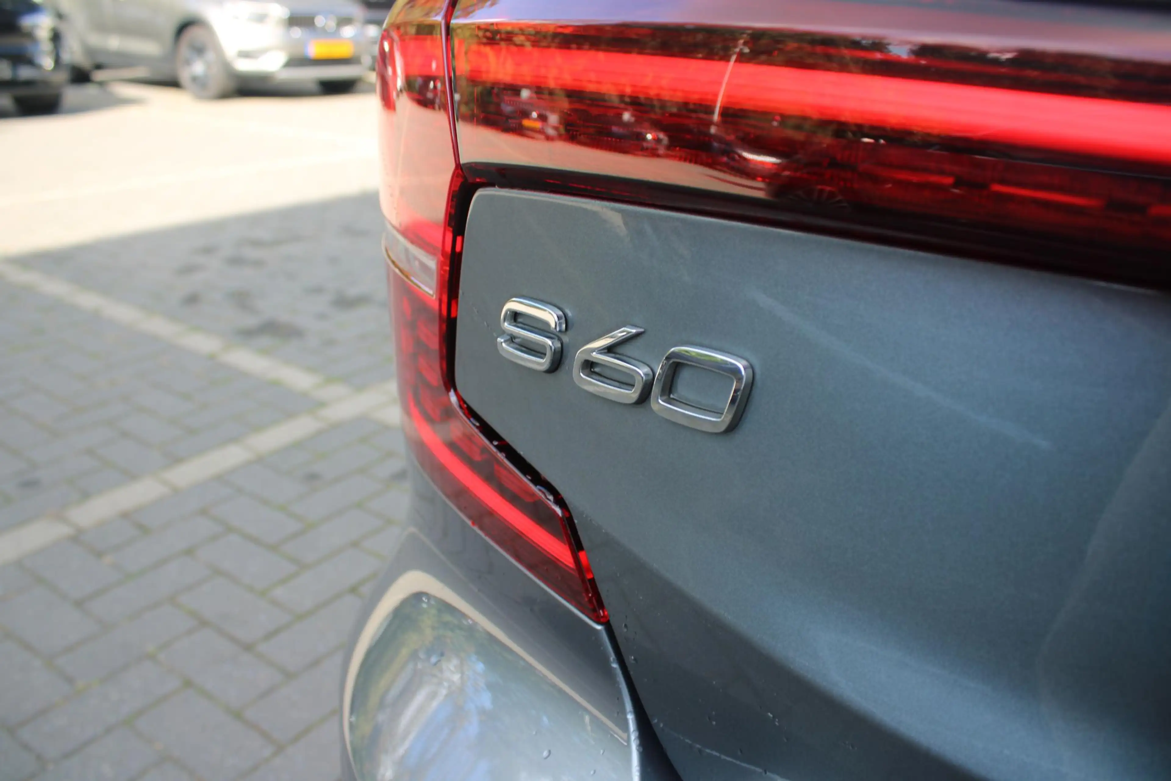 Volvo S60 T5 Intro Edition | Adaptive Cruise Control | BLIS — photo 15