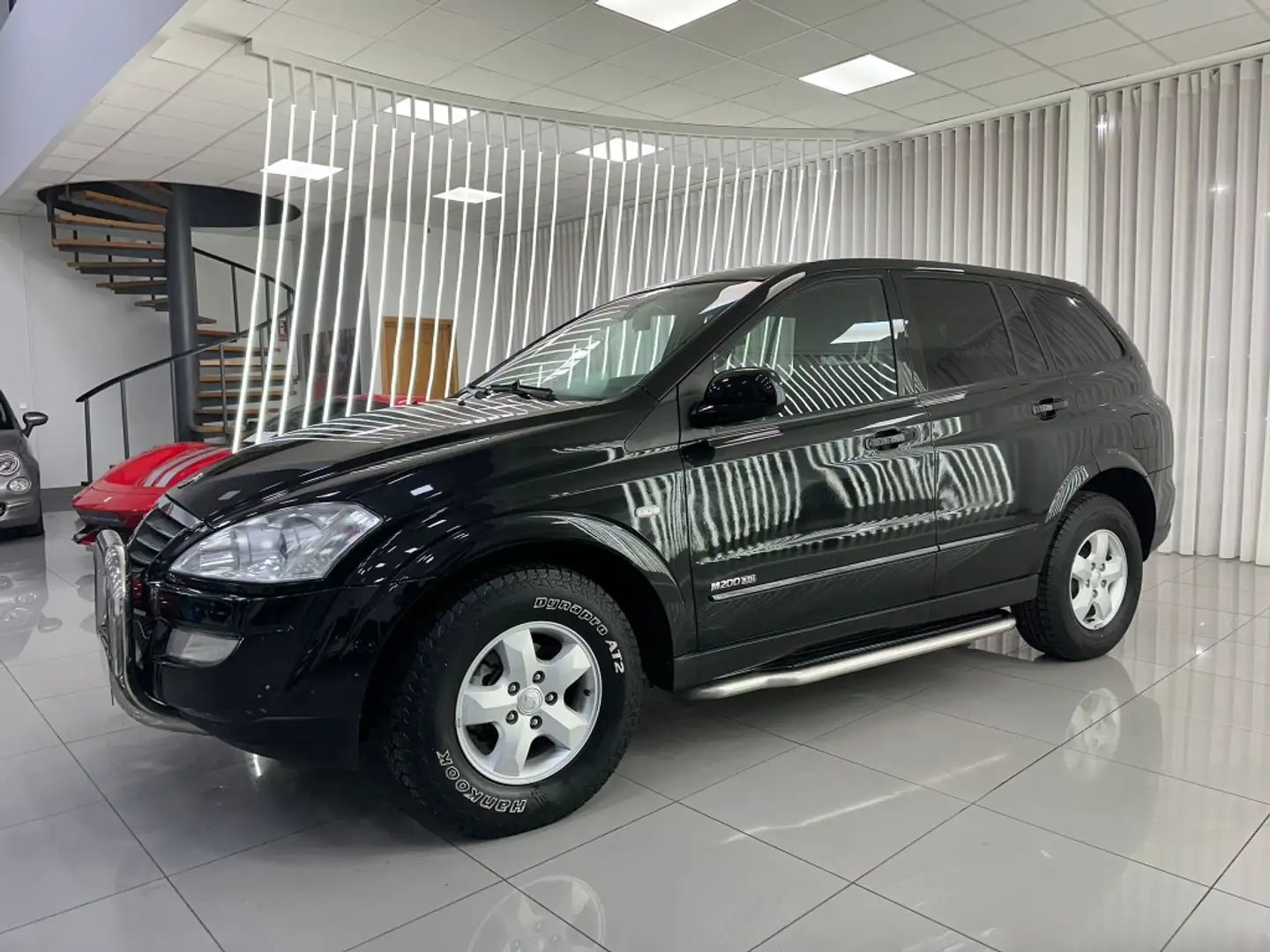SsangYong Kyron 200Xdi Schwarz - 2