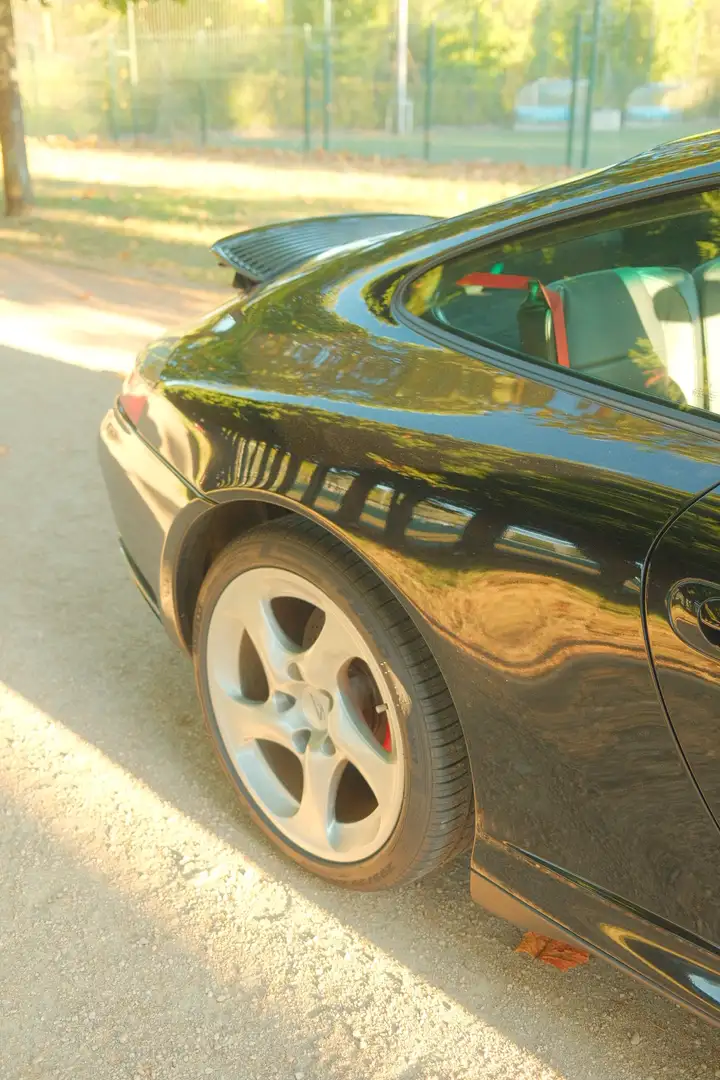 Porsche 911 Carrera 4 S - 2