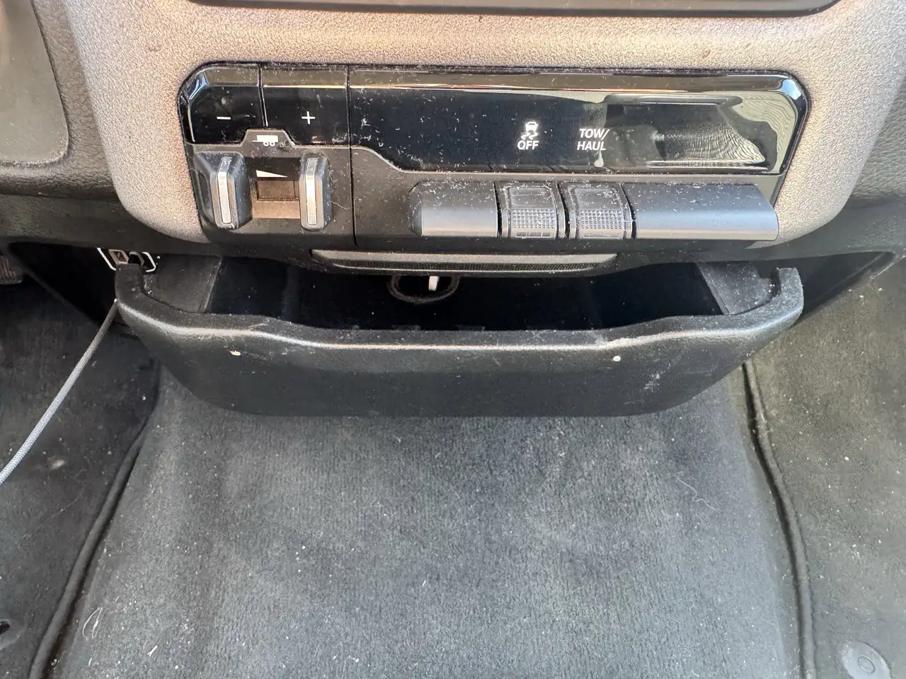 RAM 1500 photo RAM 1500