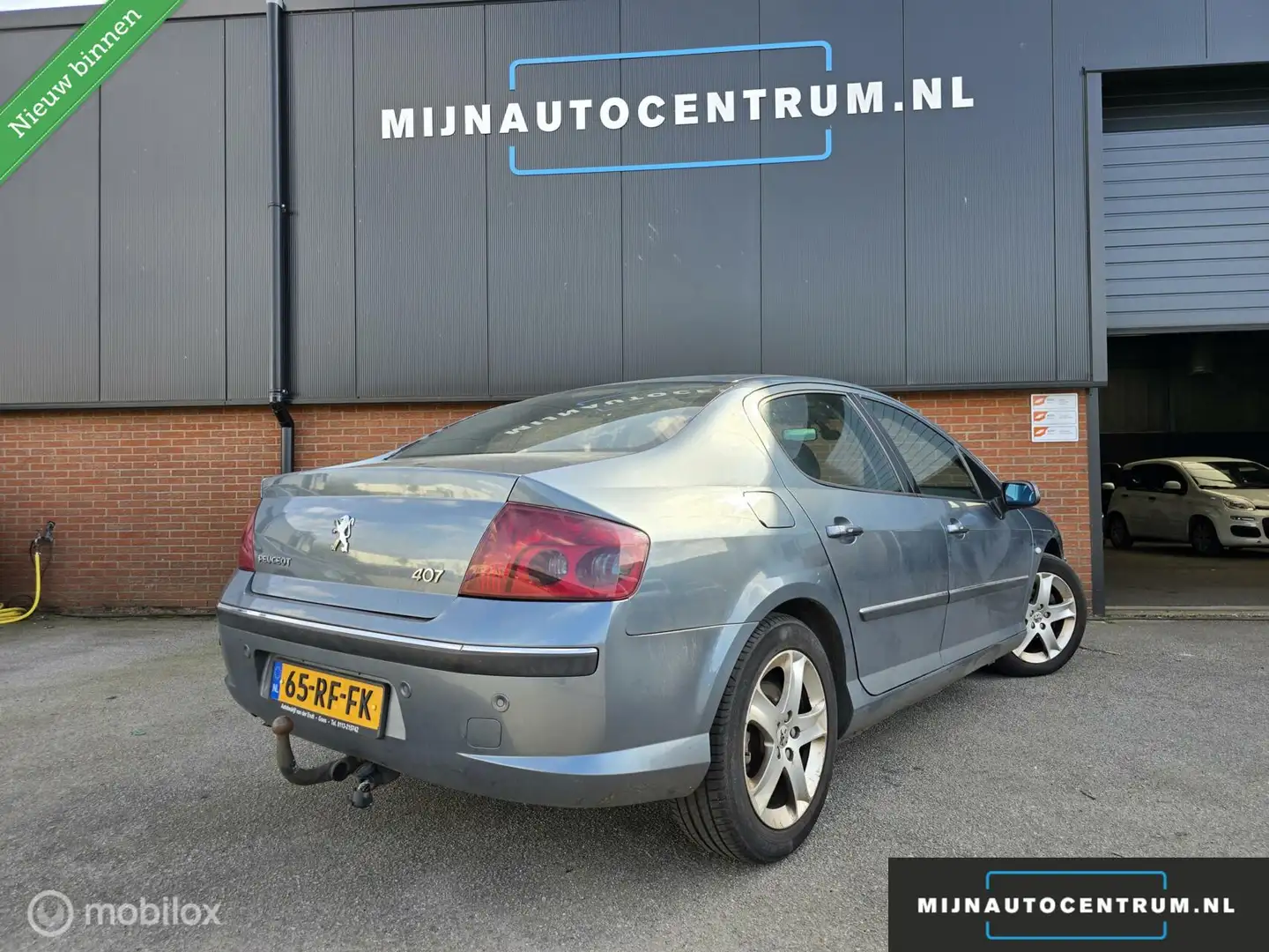 Peugeot 407 2.0-16V XS / NAP / CLIMA / CRUIS CONTROL Grijs - 2