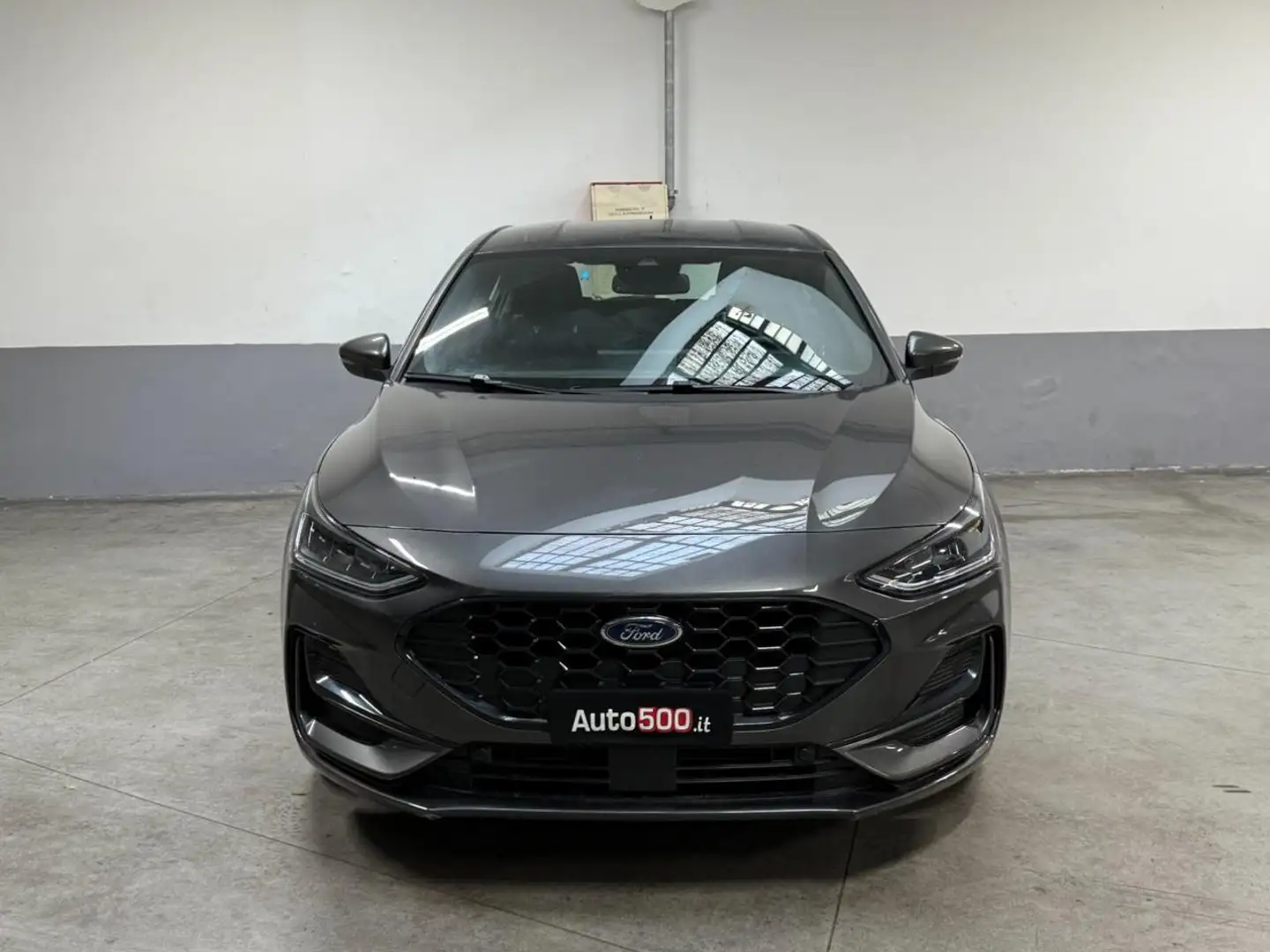 Ford Focus 1.0 EcoBoost Hybrid Powershift 125 CV 5p. ST-Line Grau - 1