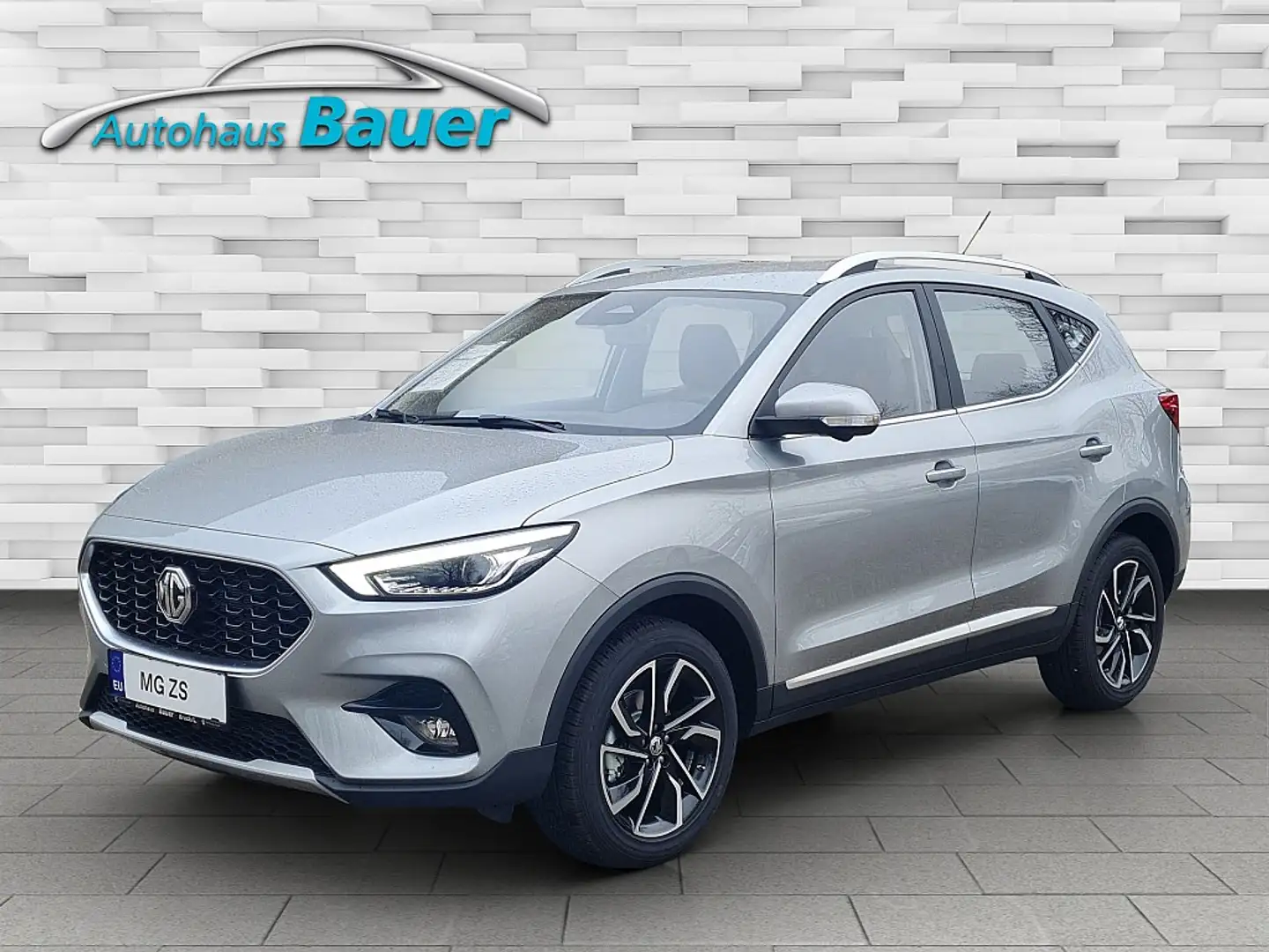 MG ZS 1.5 VTi Luxury Silber - 1