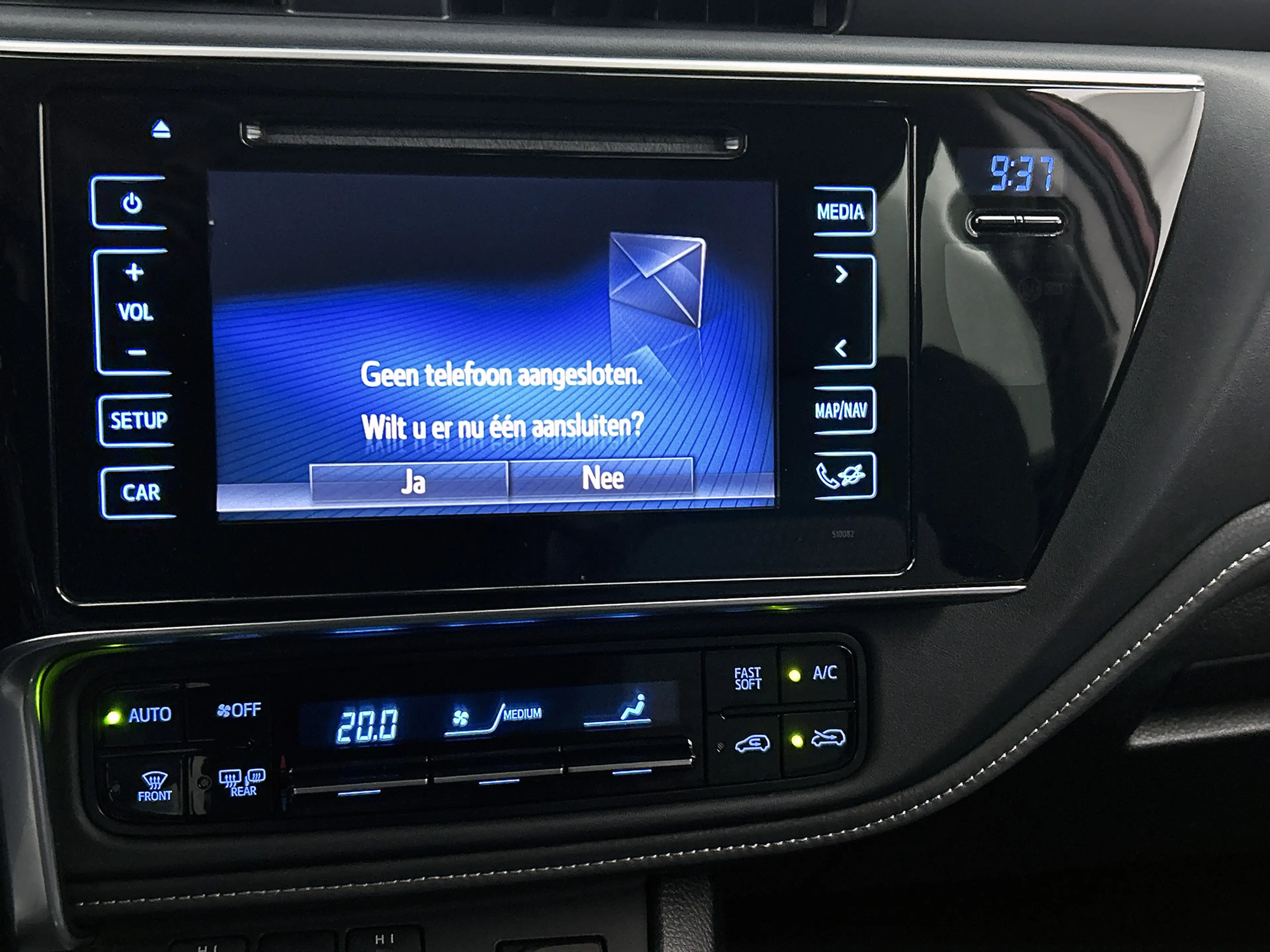 Toyota Auris Touring Sports 1.8 Hybrid Dynamic Ultimate | Stoel — photo 9