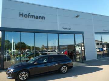 SW Hybrid 225 Allure Klima, Navi, Kamera