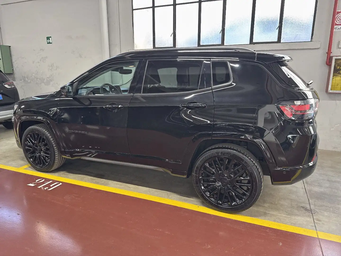 Jeep Compass 1.6 MJet II 96kW S Noir - 2