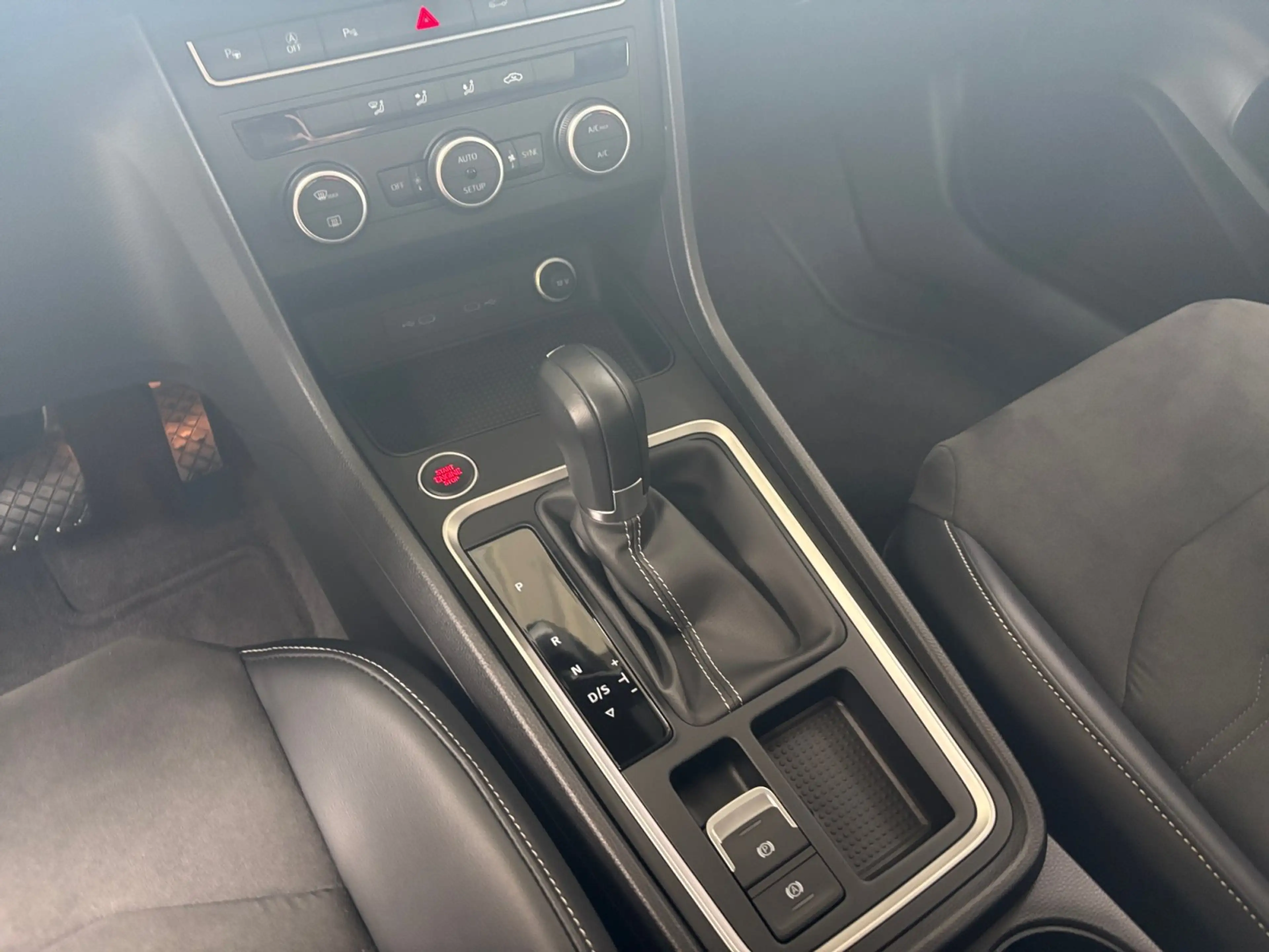 SEAT Ateca Style 1.5 TSI DSG Virtuell Cockpit — photo 9