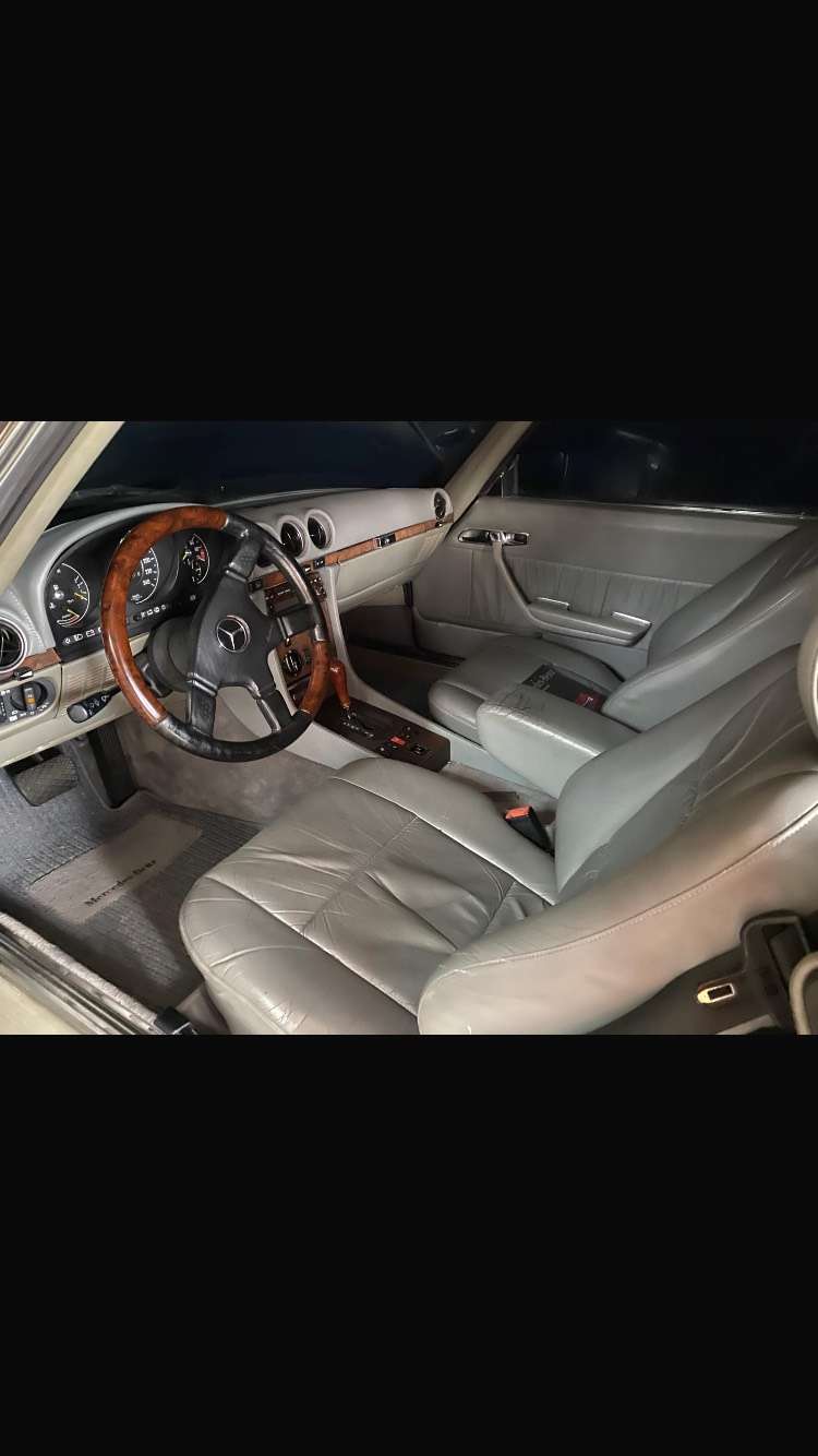 Second hand Mercedes Benz Sl-Class 300