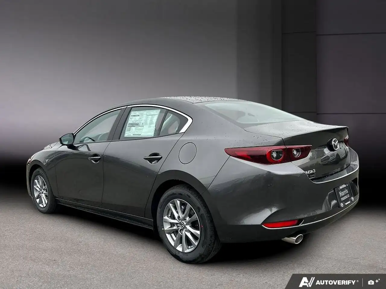 Mazda 3 снимка Mazda 3