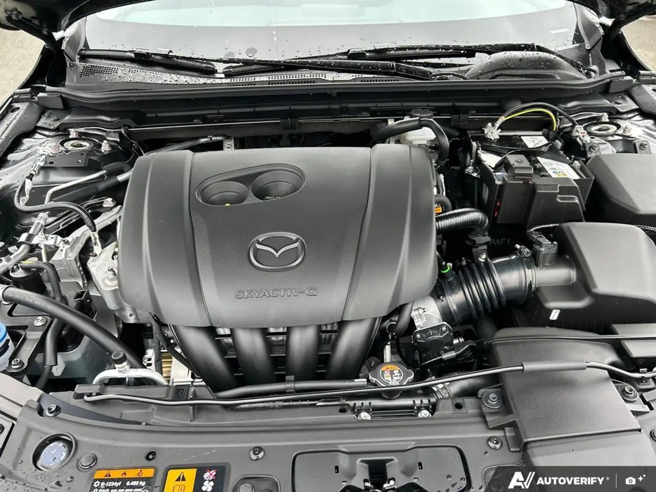 Mazda 3 снимка Mazda 3