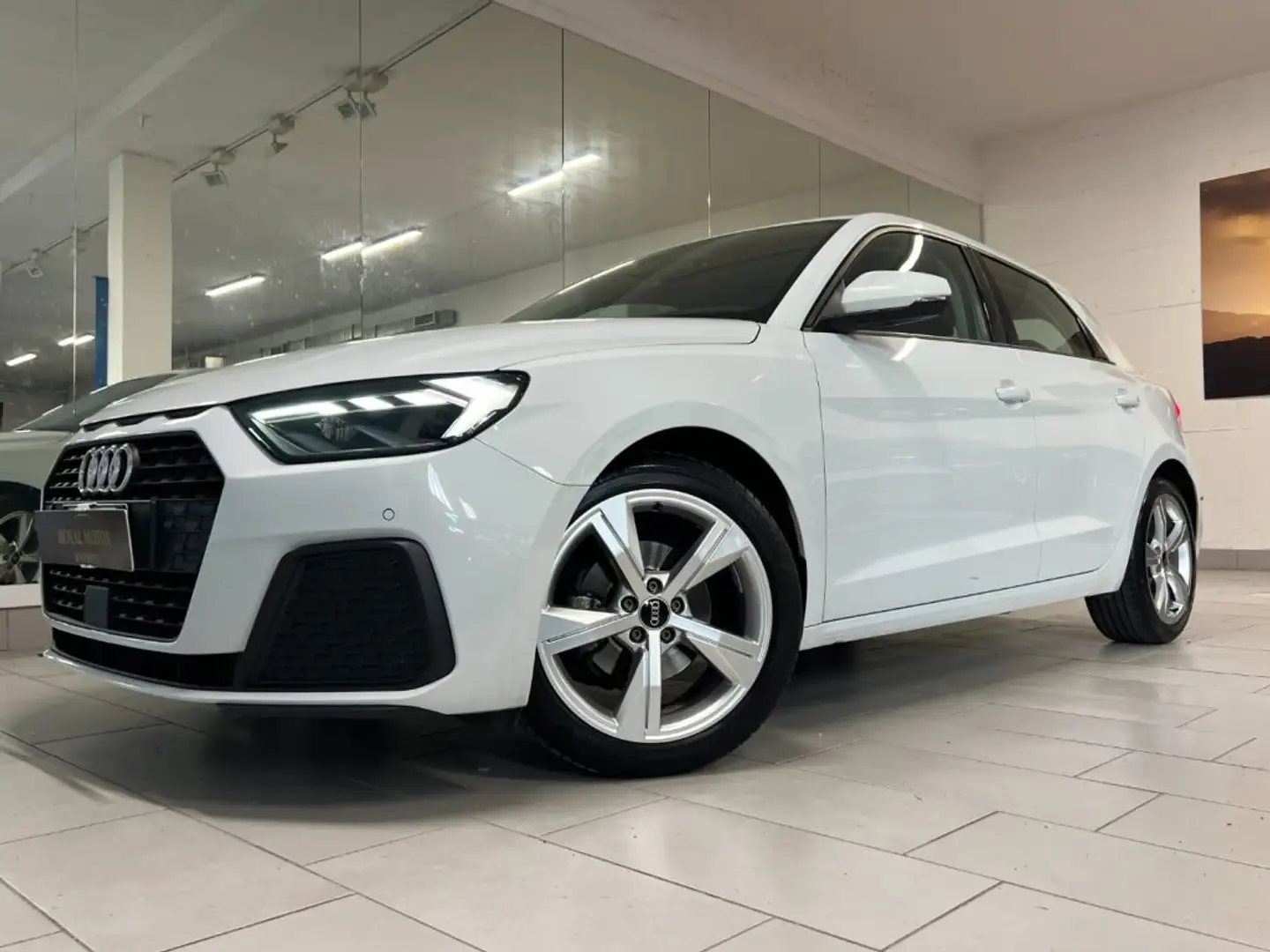 Audi A1 SPB 30 TFSI Admired  110 CV + LED + 17" !! Bianco - 1