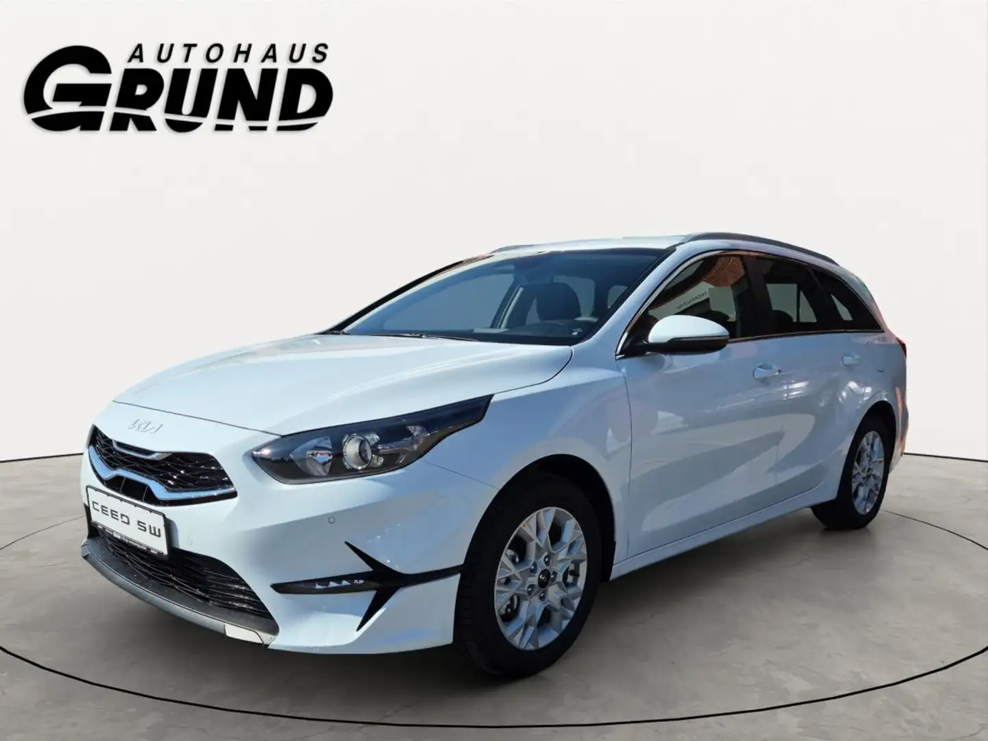 Kia Ceed SW / cee'd SW 1.5T ULTIMATE💥JUNI AKTION💥 NAVI | SHZ | SMART-KE Weiß - 1