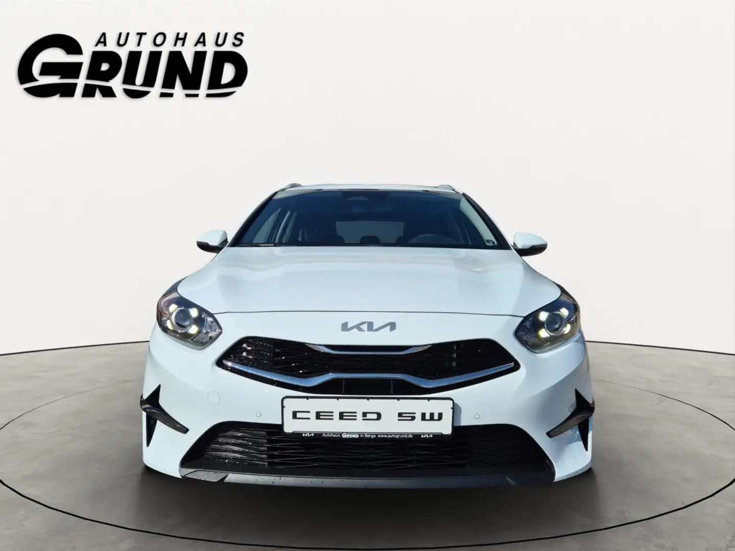 Kia Ceed SW / cee'd SW 1.5T ULTIMATE💥JUNI AKTION💥 NAVI | SHZ | SMART-KE Weiß - 2
