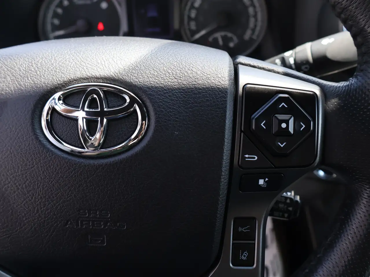 Toyota Tacoma photo Toyota Tacoma