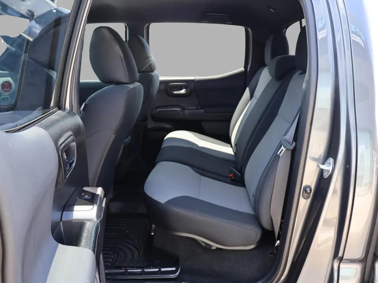 Toyota Tacoma photo Toyota Tacoma
