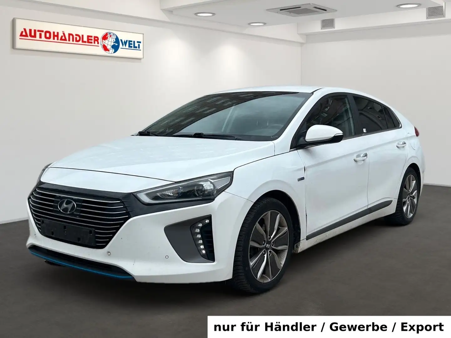 Hyundai IONIQ 1.6 GDI Premium Hybrid Automatik LED Leder White - 1