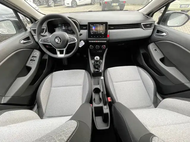 Renault Clio view 5