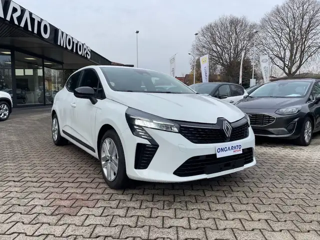 Renault Clio view 3
