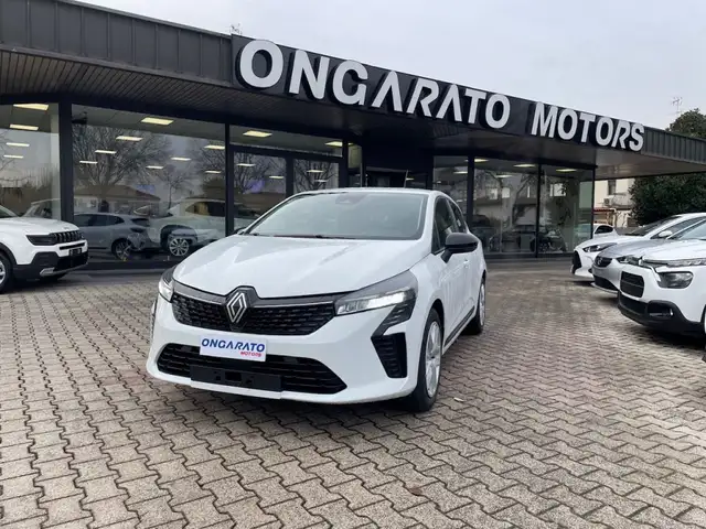 2025 Renault Clio in White for sale