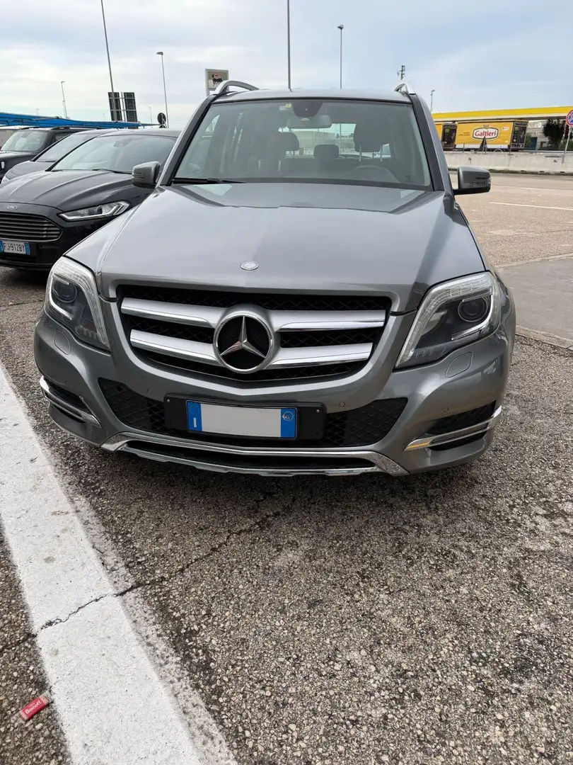 Mercedes-Benz GLK 220 GLK 220 4Matic BlueTEC Premium Gris - 2