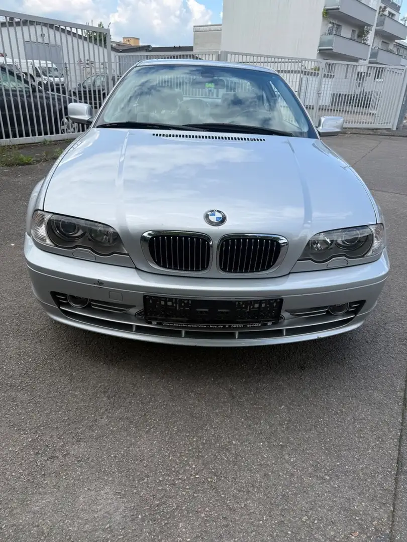 BMW 330 i Coupe Automatik Argent - 2