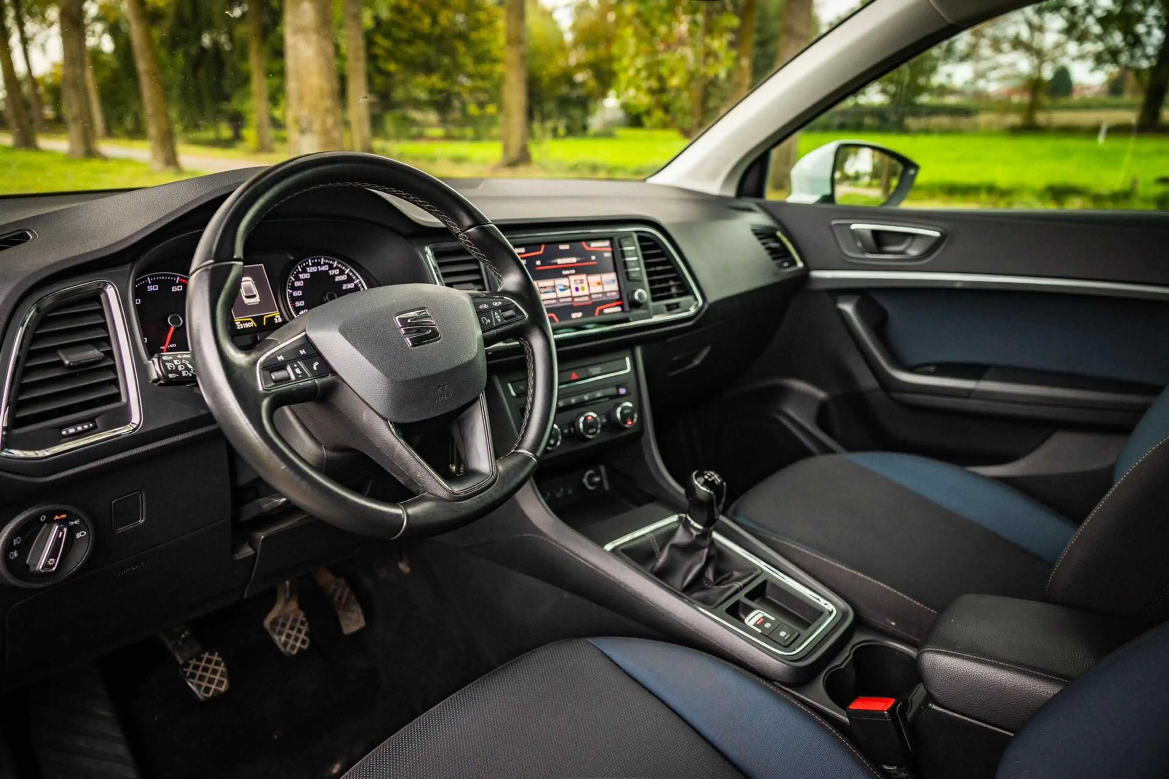 SEAT Ateca 1.0 EcoTSI Style |Nap |Trekhaak |Camera |Carplay — photo 11