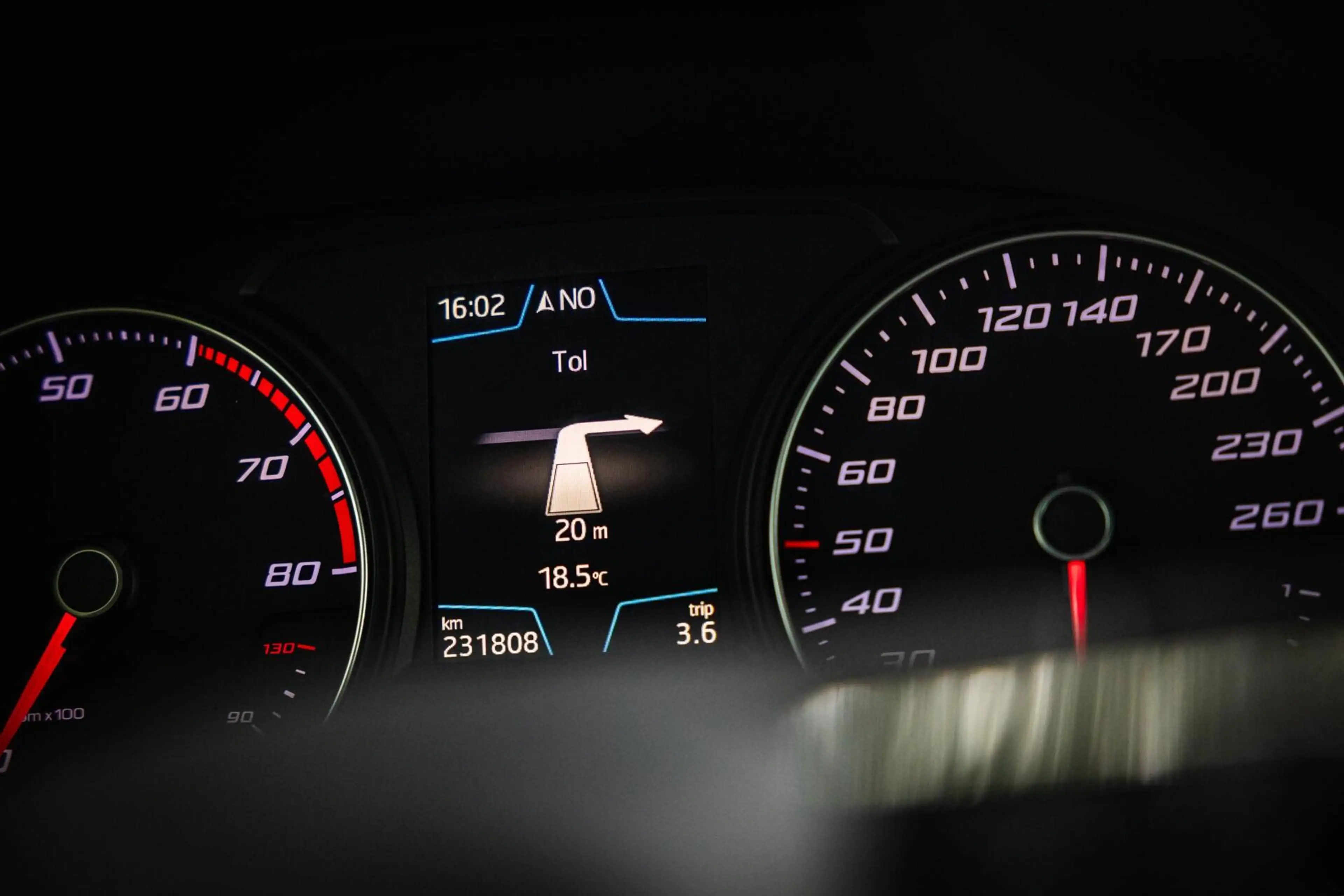SEAT Ateca 1.0 EcoTSI Style |Nap |Trekhaak |Camera |Carplay — photo 27
