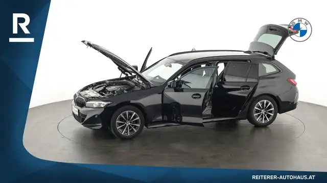 BMW 3 Series view 9