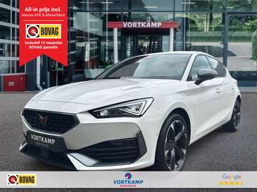 1.4 TSI DSG E-HYBRID CAMERA/MEMORY/NAVI/CARPLAY/AC