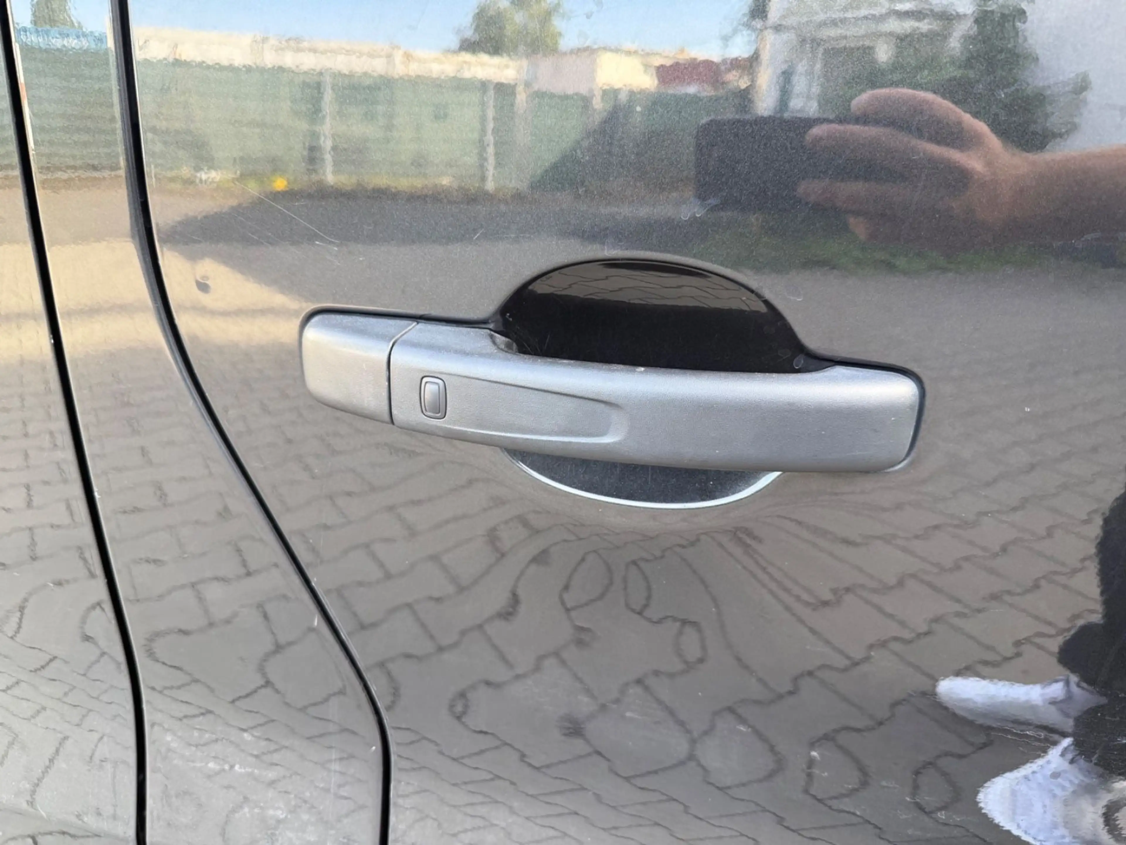 Renault Trafic L1H1 Doka 3,0t Komfort 6-Sitzer Automatik — photo 9