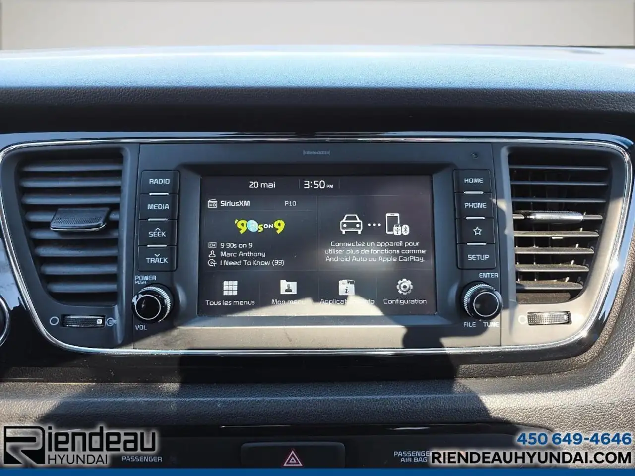 Kia Sedona снимка Kia Sedona