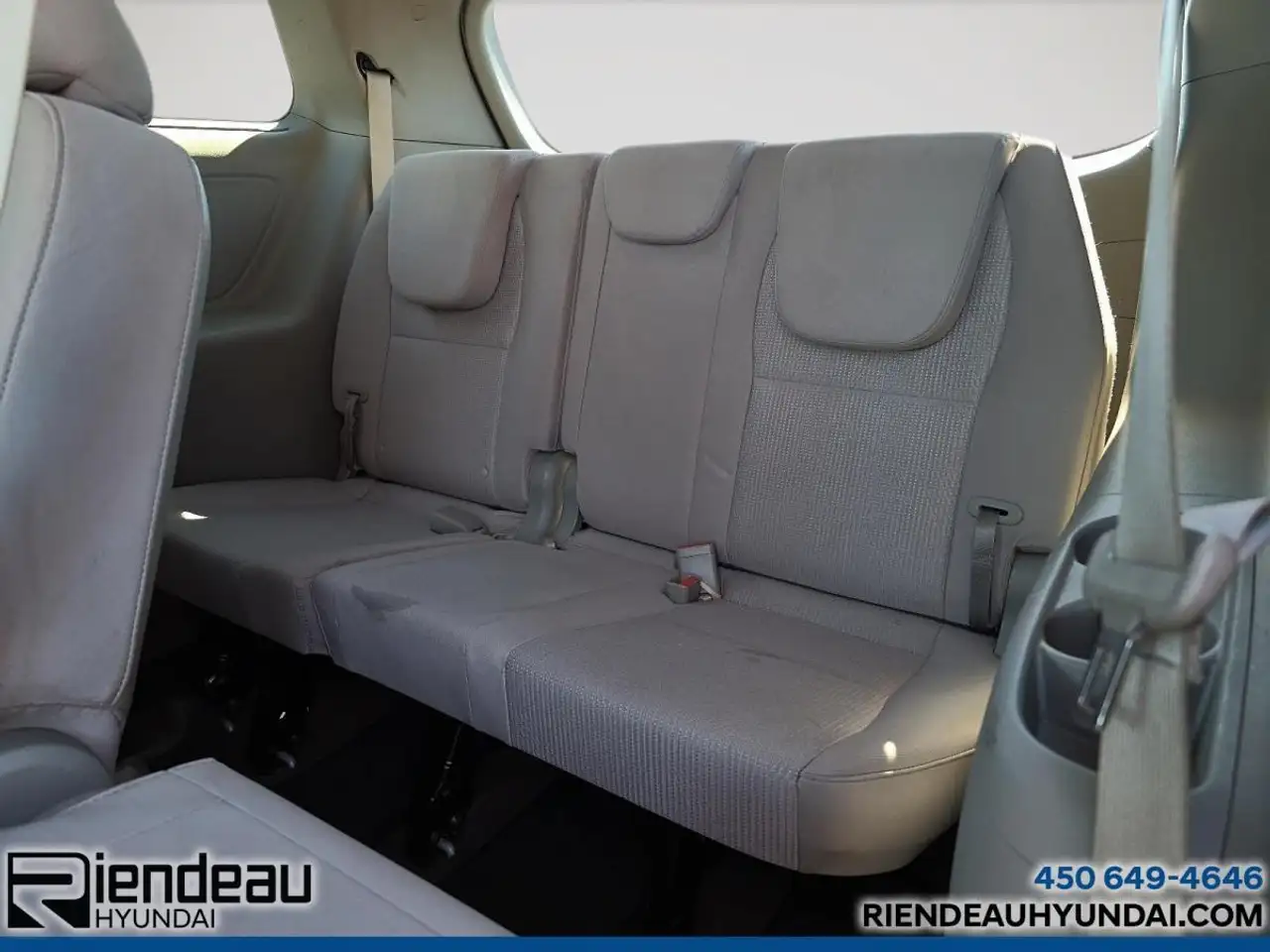 Kia Sedona снимка Kia Sedona