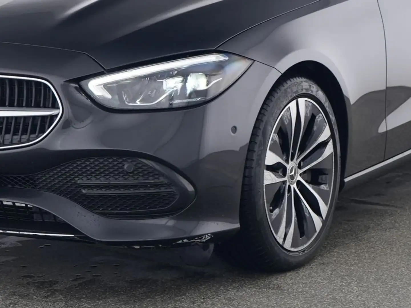 Mercedes-Benz C 300 d Avantgarde 2x LED+Park/Kam+Navi+Totw+18" Grau - 2