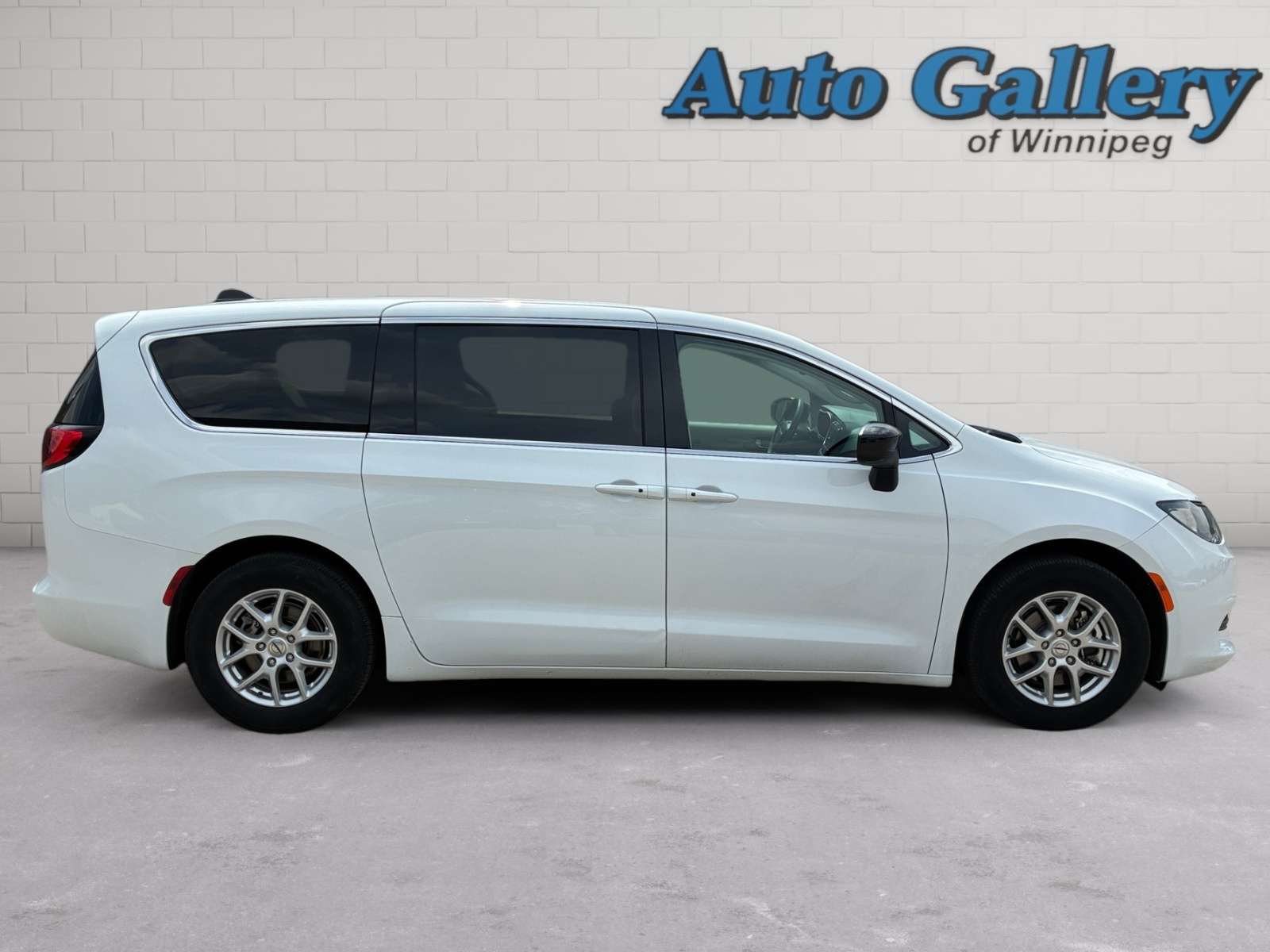 used 2024 Chrysler Grand Caravan car, priced at $33,187