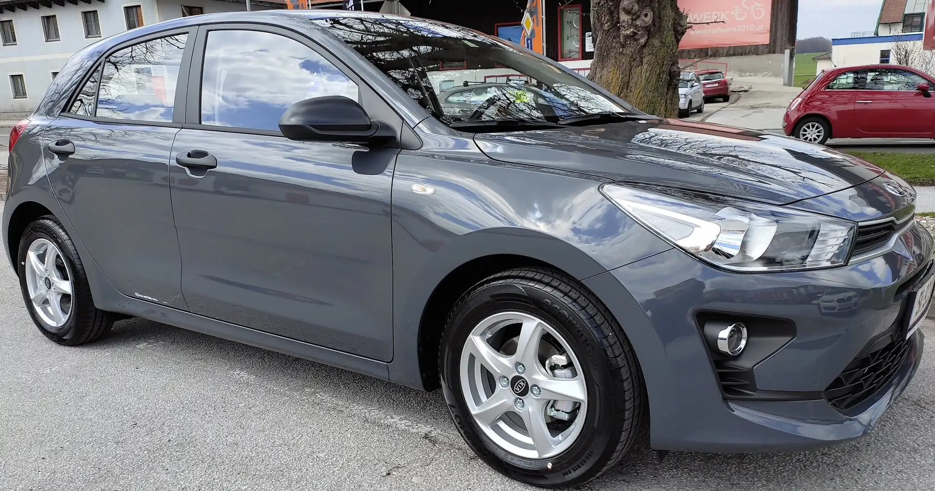 Kia Rio Rio 1,25 MPI Neon ISG Neon Grau - 1