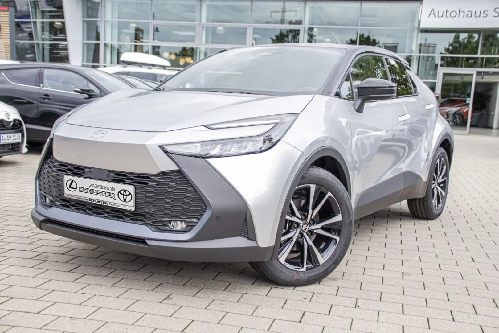 Toyota C-HR 2.0 Hybrid Team Deutschland Silber - 2