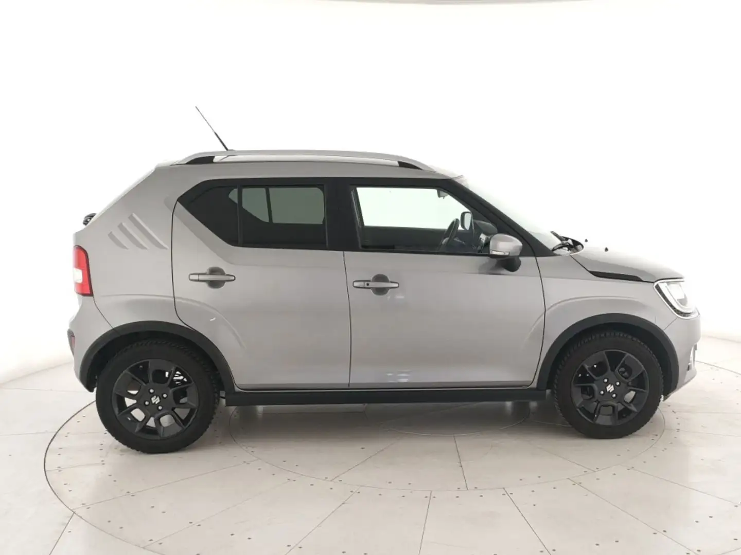 Suzuki Ignis 1.2 dualjet iTop 2wd ags Gris - 2