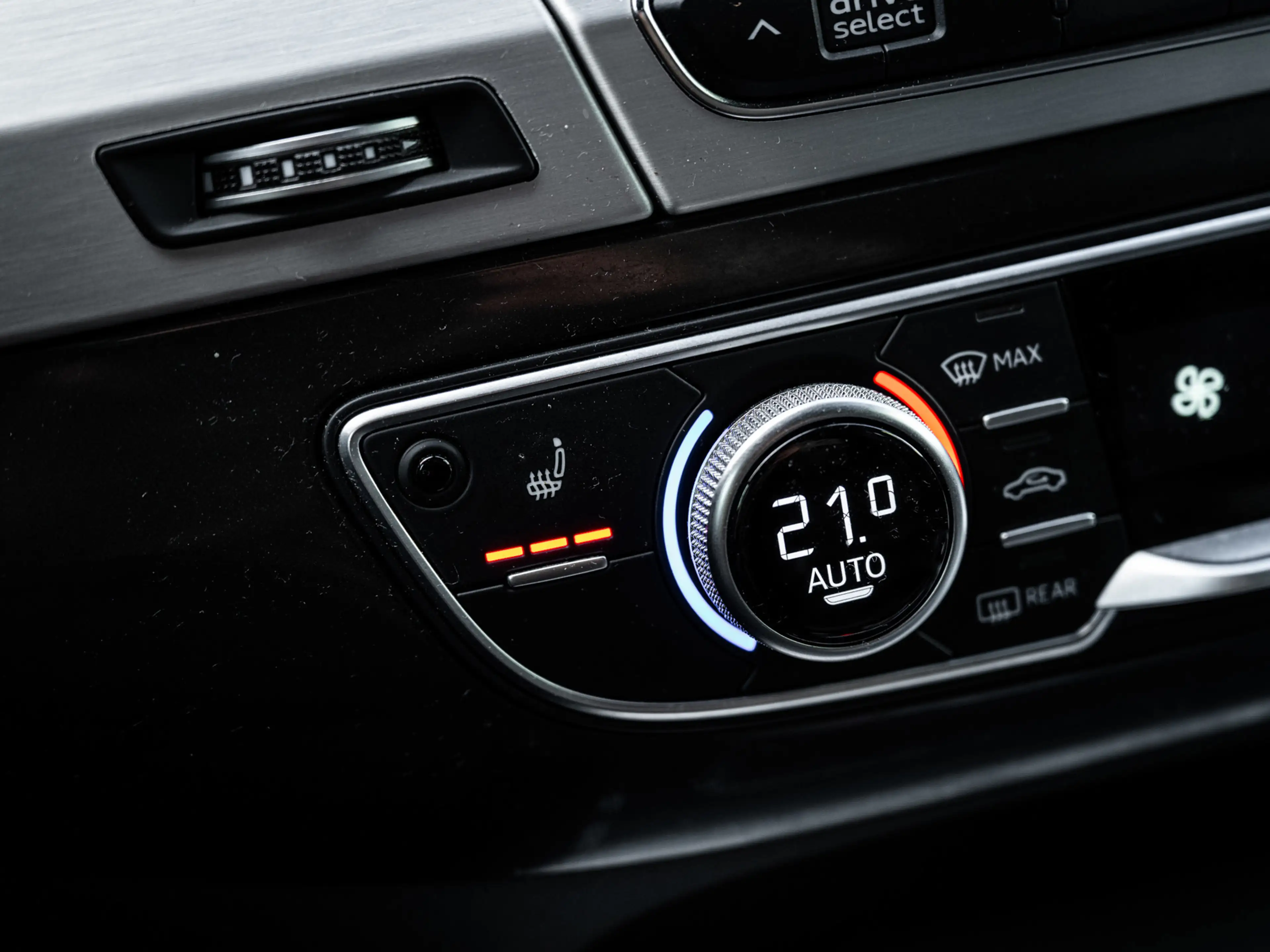 Audi Q7 SQ7 3.0 TDI quattro | 4-wiel best. | B&O | Matrix — photo 28
