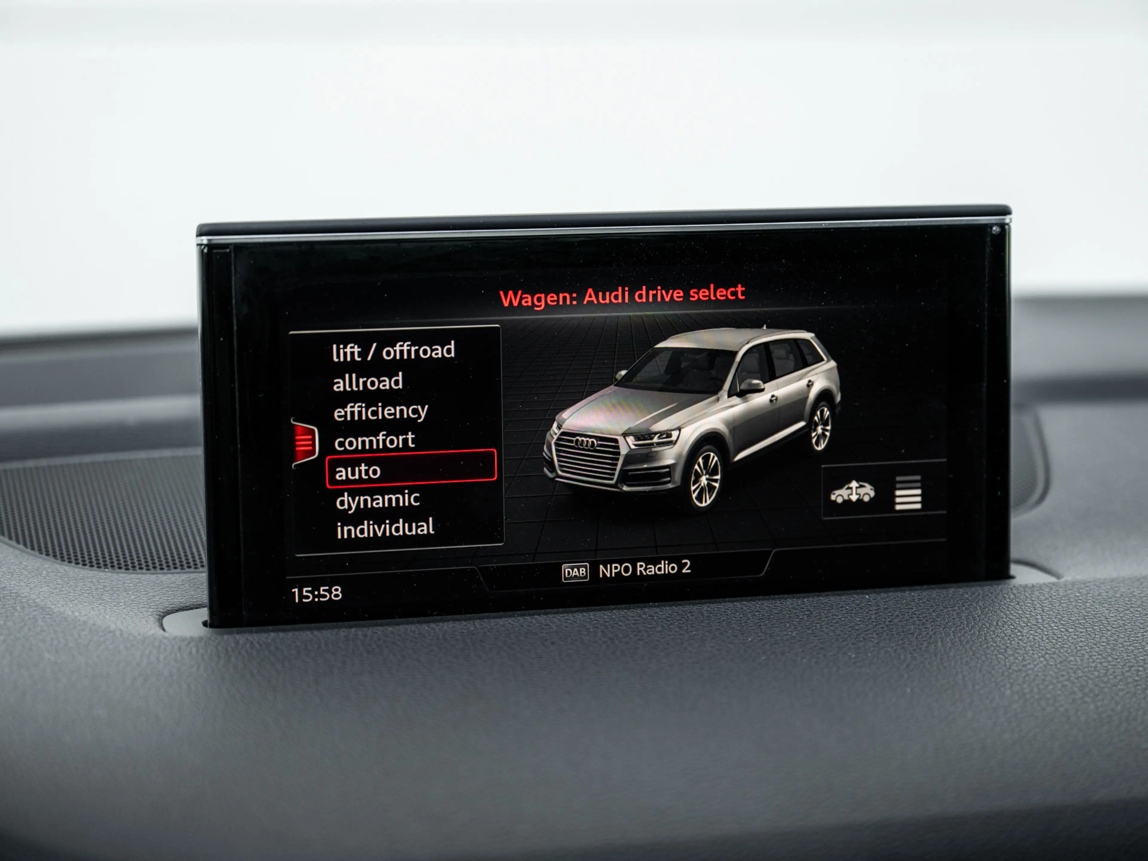 Audi Q7 SQ7 3.0 TDI quattro | 4-wiel best. | B&O | Matrix — photo 34