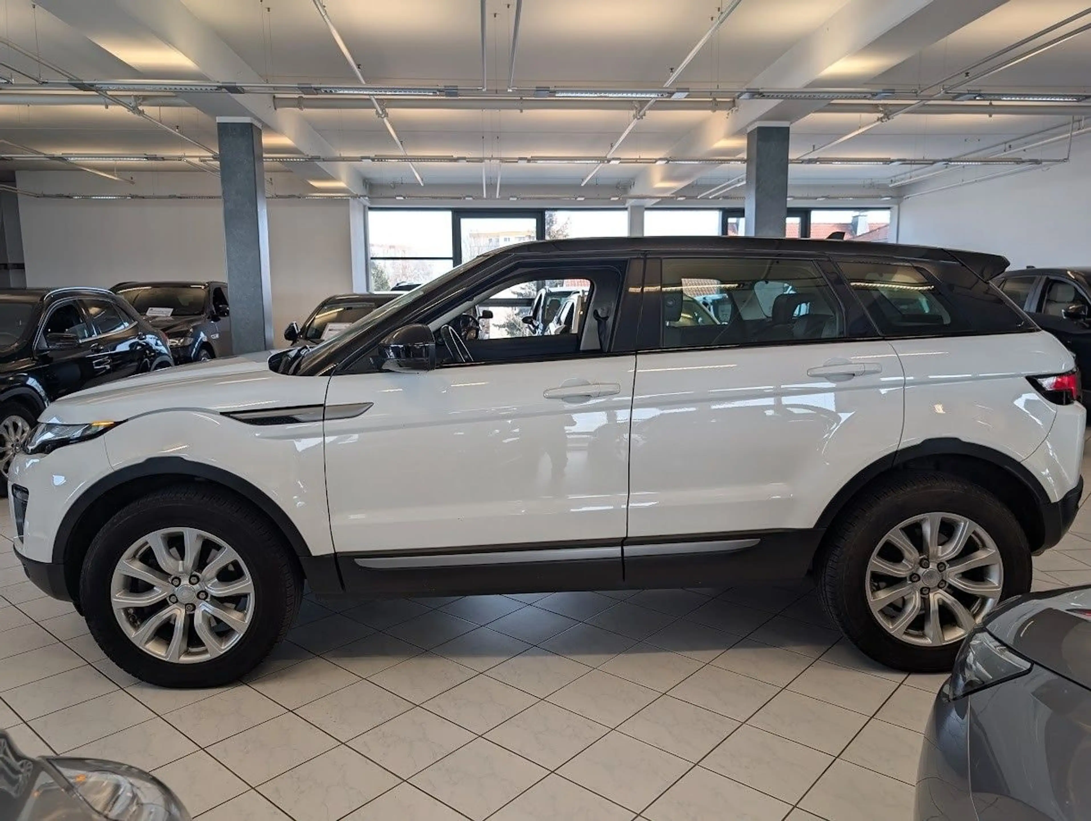 Land Rover Range Rover Evoque Range Rover Evoque 2.0 Sd4 Automatik KETTE  NEU — photo 8