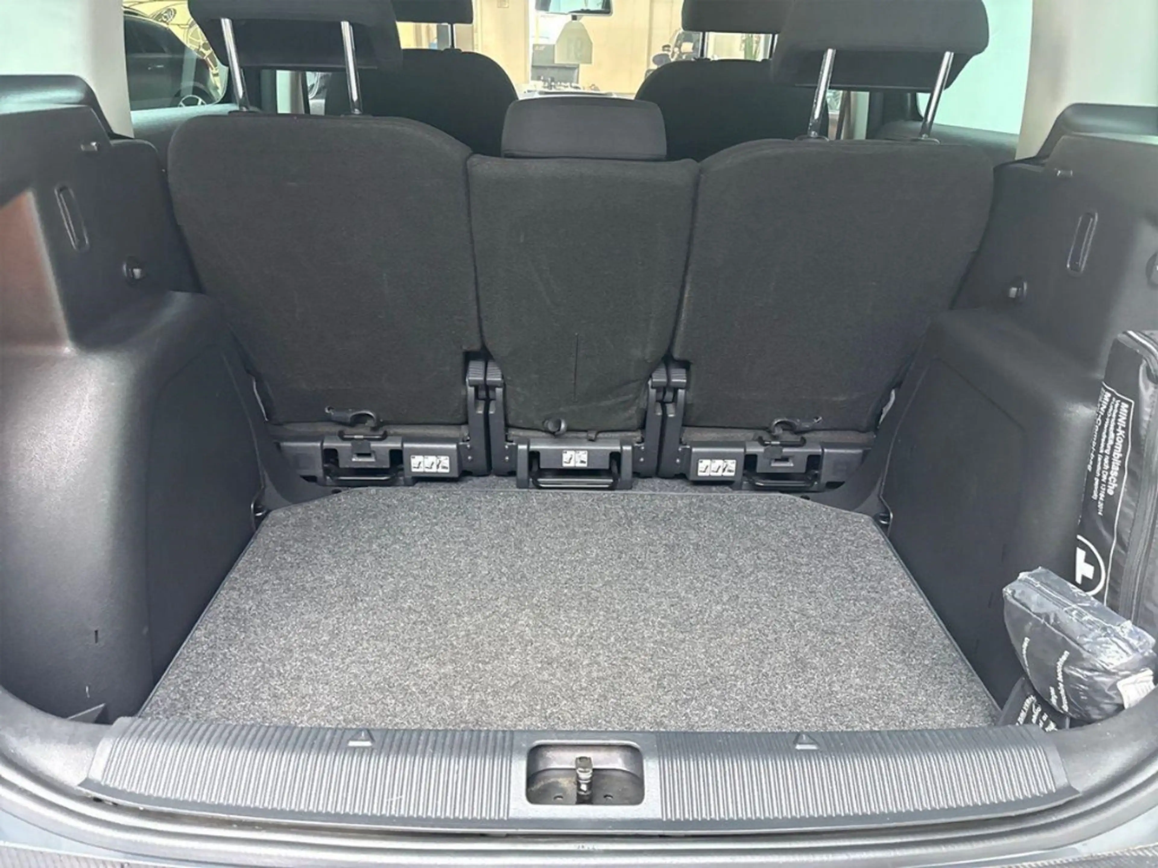 Skoda Yeti Skoda 1.2 TSI Active 1.Hand TÜV 12/27 — photo 12