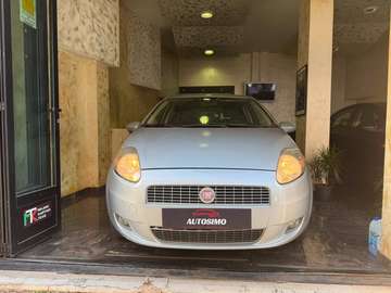 Grande Punto III 2005 5p 1.4 Active c/clima 77cv