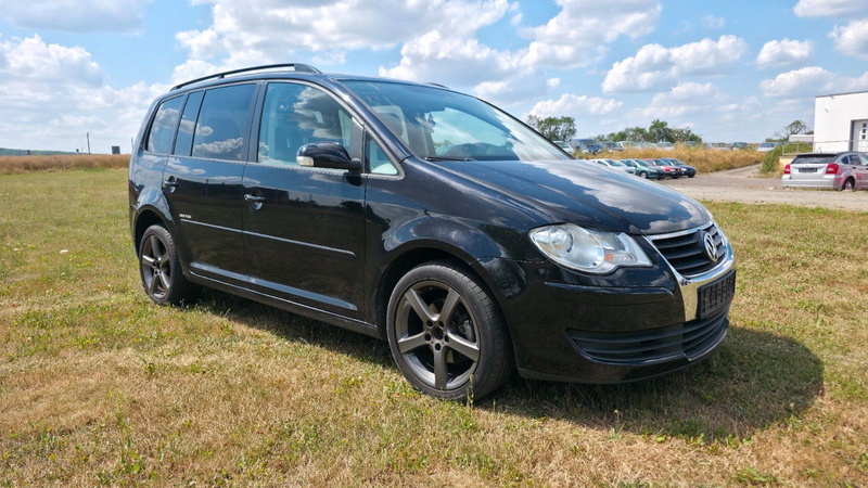 Volkswagen Touran United 1.4 - TÜV/ AU NEU — photo 4