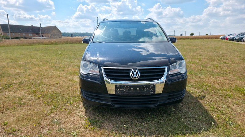 Volkswagen Touran United 1.4 - TÜV/ AU NEU — photo 2