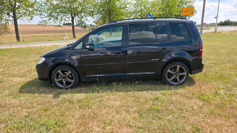 Volkswagen Touran United 1.4 - TÜV/ AU NEU — photo 9