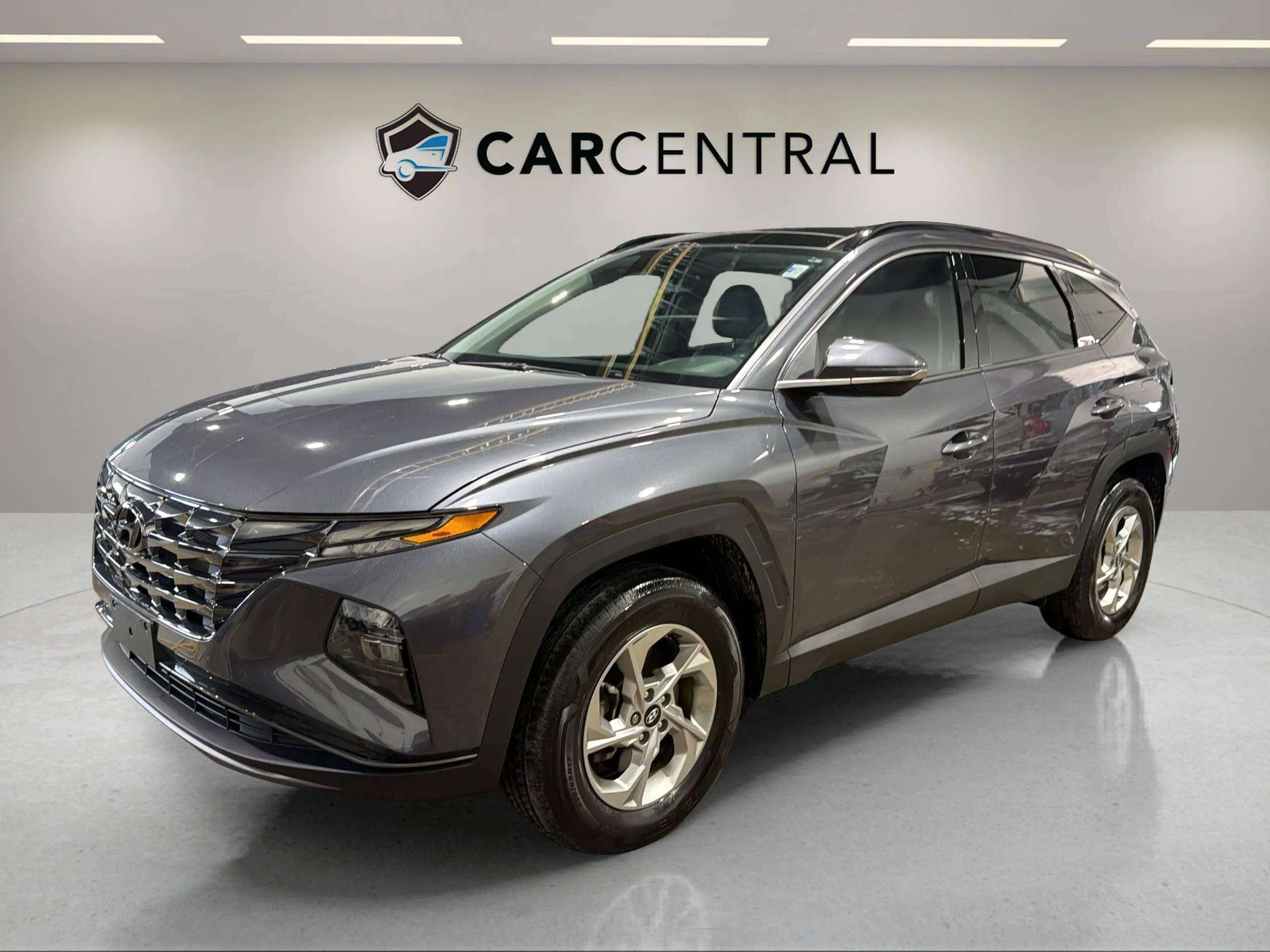 Gray 2023 Hyundai Tucson SUV / Crossover 8-Speed Automatic