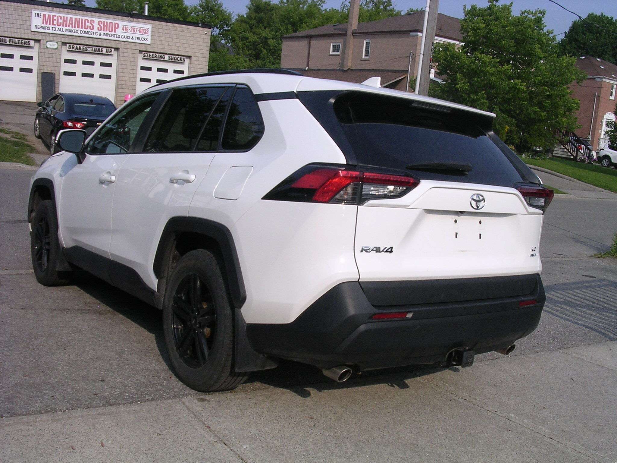 2021 Toyota RAV4 LE AWD — снимка 1