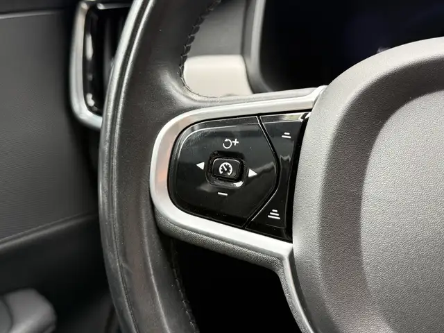 Volvo V90 view 21