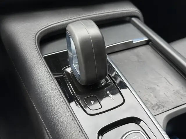 Volvo V90 view 27