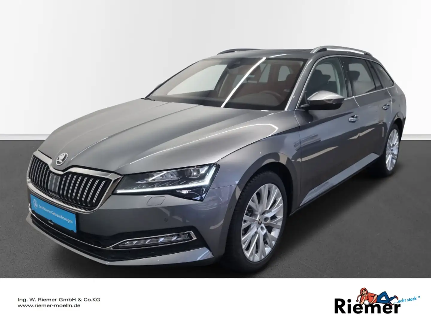 Skoda Superb Combi Style TDI DSG 4x4+ACC+Navi+AHK+Pano Grau - 1